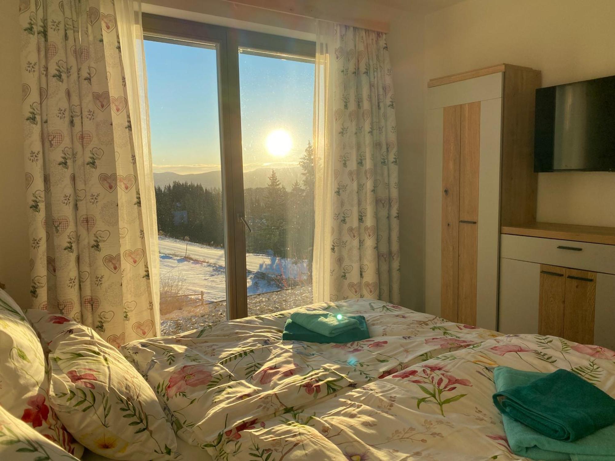 Berglisl - Direkt An Der Schipiste! Neue Ferienwohnung Mit Sauna Klippitztorl Exterior foto